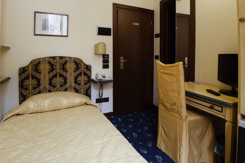 Hotel Fontebella Assisi Kültér fotó